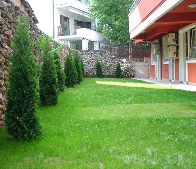 Leonardo Hotel Skopje Ngoại thất bức ảnh