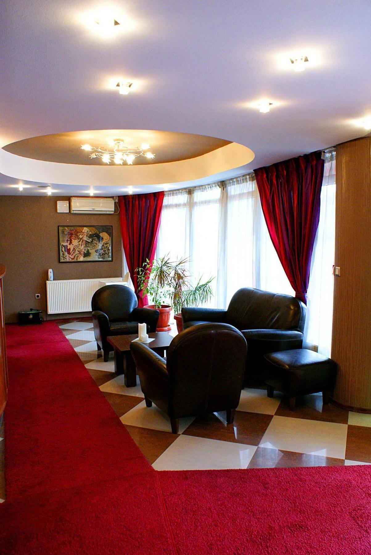 Leonardo Hotel Skopje Ngoại thất bức ảnh