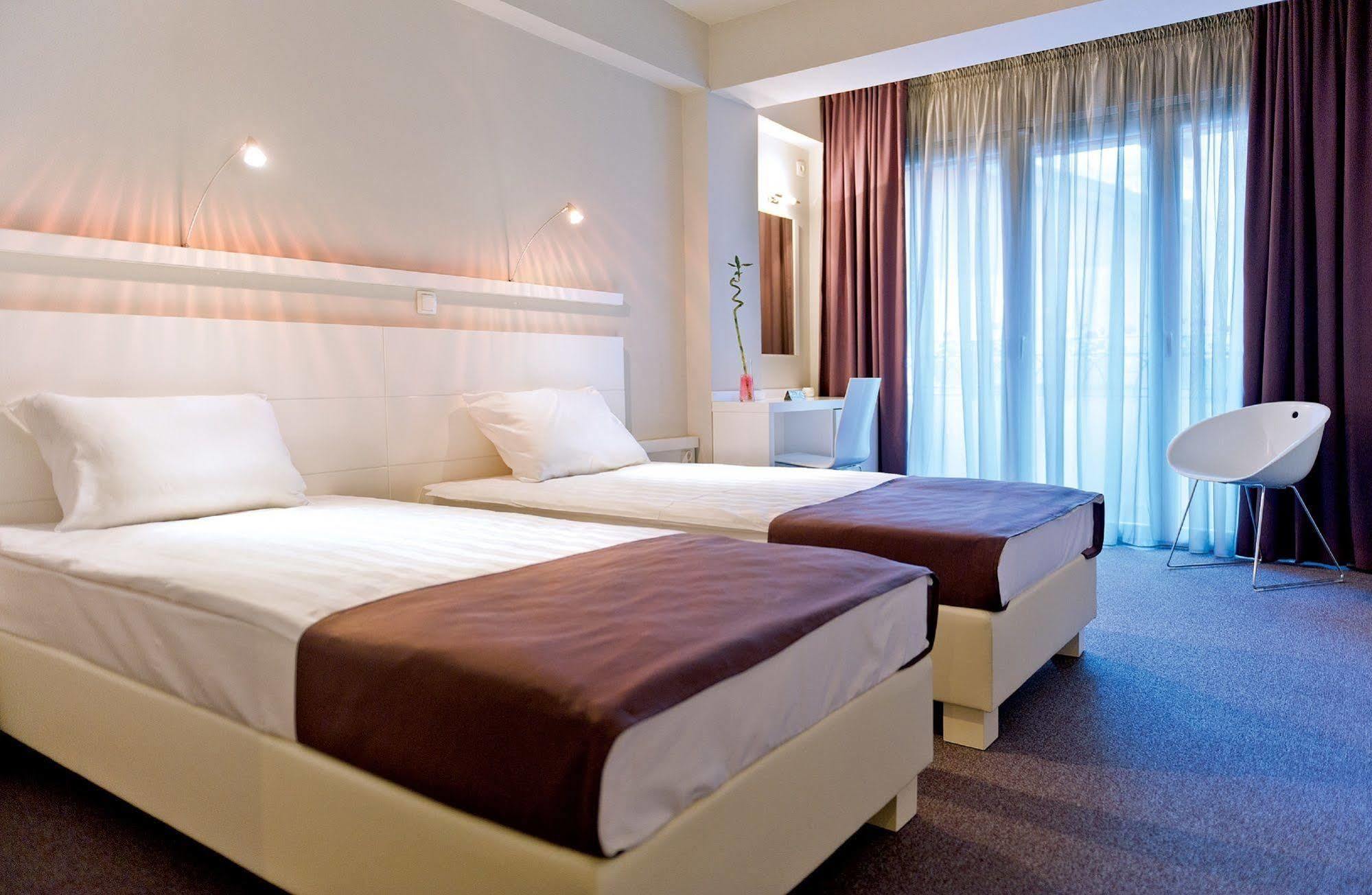 Leonardo Hotel Skopje Ngoại thất bức ảnh